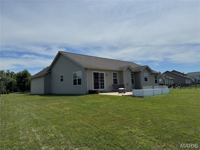 5037 Bristol Hill Dr, Ofallon, IL 62269 - rear view of house with a patio area