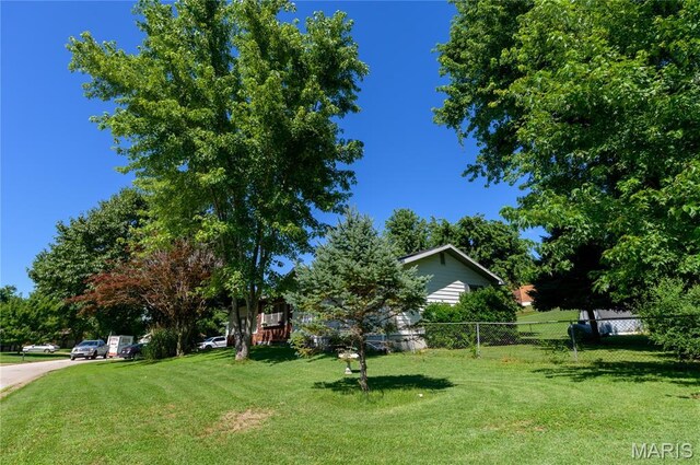 1201 Hull Valley Dr, Waynesville, MO 65583