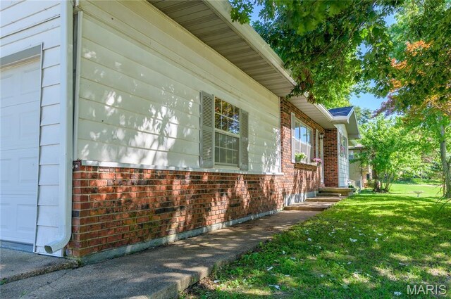 1201 Hull Valley Dr, Waynesville, MO 65583