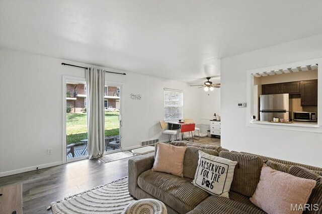 6935 Colonial Woods Dr Unit 23, Saint Louis, MO 63129 - photo 4