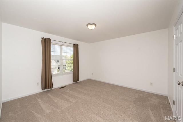 510 Newkirk Cir, Saint Charles, MO 63303 - unfurnished room featuring carpet flooring