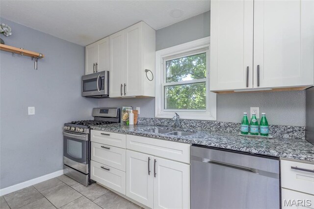 3027 Ridgeview Dr, Saint Charles, MO 63301