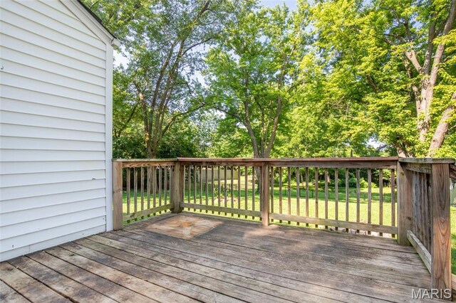 3027 Ridgeview Dr, Saint Charles, MO 63301