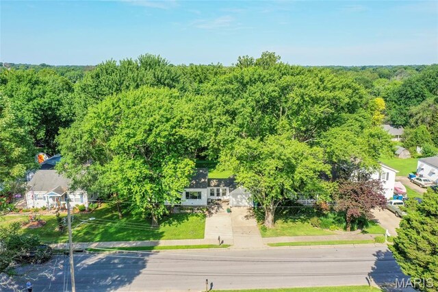 3027 Ridgeview Dr, Saint Charles, MO 63301