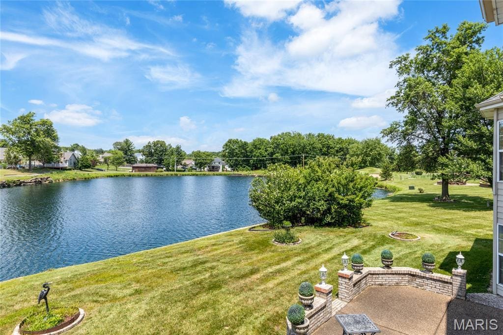 862 Whitmoor Dr, Weldon Spring, MO 63304 - photo 2
