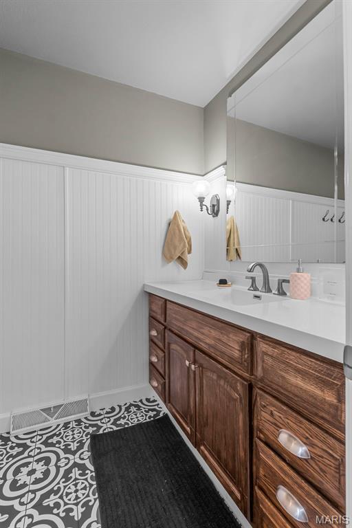 111 Linda Dr, Sikeston, MO 63801 - photo 13