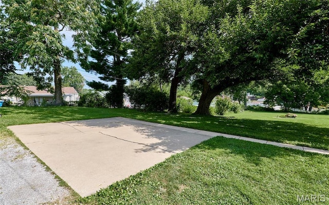 915 N Kingshighway St, Saint Charles, MO 63301 - photo 57