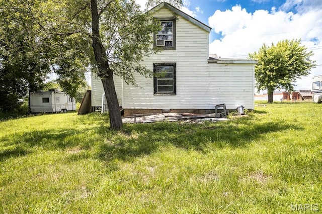 200 S Frisco, Crocker, MO 65452 - rear view of property with a yard