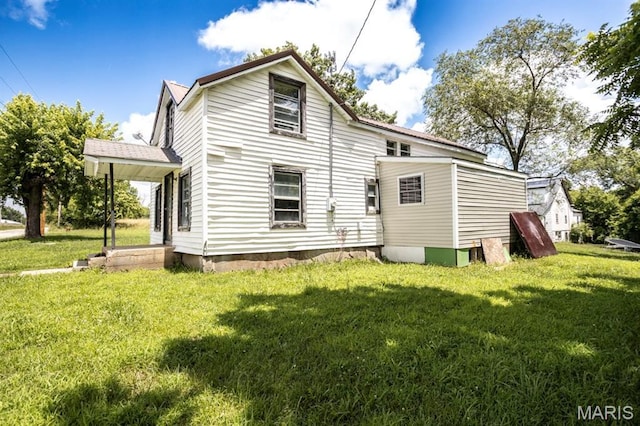 200 S Frisco, Crocker, MO 65452 - rear view of house with a yard