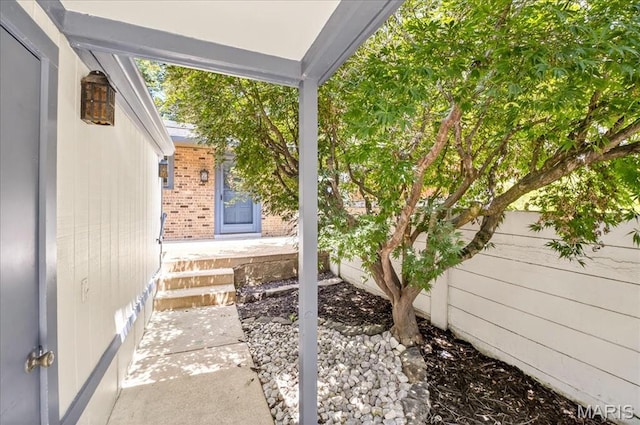 775 Knickerbacker Dr, Manchester, MO 63021 - view of patio / terrace
