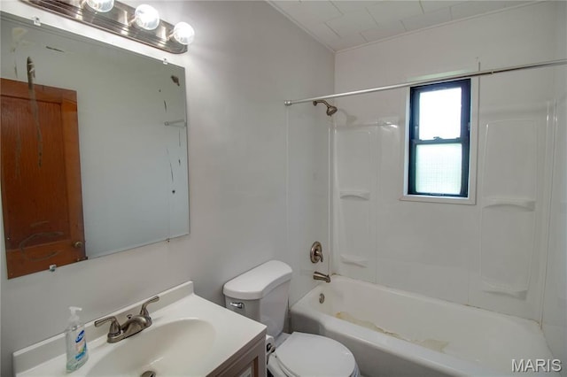 194 S Pence St, East Alton, IL 62024 - full bathroom featuring vanity and shower / bathtub combination