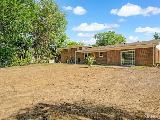 5 Chalet Ct, Fairview Heights, IL 62208 - back of property featuring brick siding