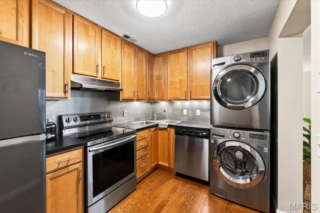 1540 High School Dr, Brentwood, MO 63144
