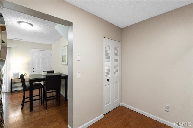 1540 High School Dr, Brentwood, MO 63144
