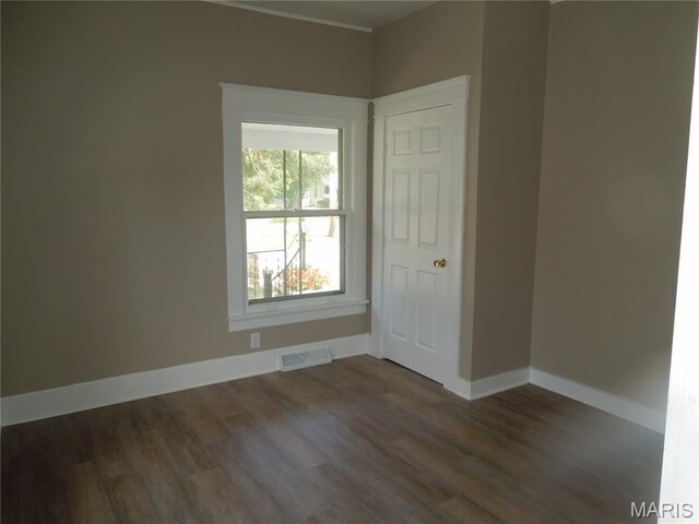 631 Starr St, Nokomis, IL 62075