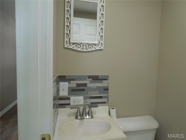 631 Starr St, Nokomis, IL 62075