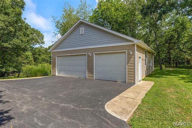 5090 Green Hills Rd, Festus, MO 63028 - view of detached garage