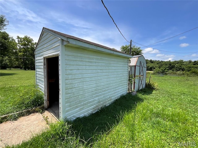 321 Walker St, Licking, MO 65542 - view of shed