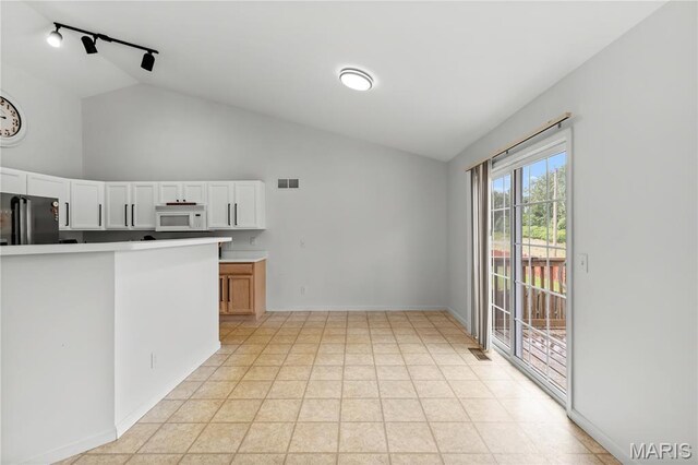 3137 Meadow Pass Dr, Florissant, MO 63031 - photo 9