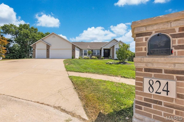 824 Whisper Creek Ct, Wentzville, MO 63385 - photo 2