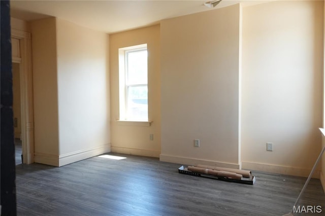 3632 Cook Ave, Saint Louis, MO 63113 - unfurnished room with wood finished floors