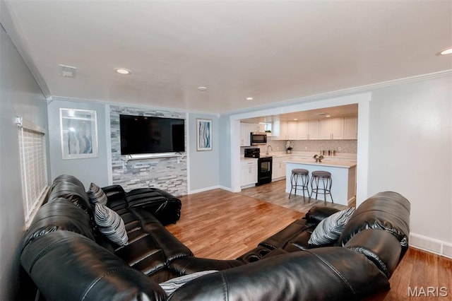 838 Hi Crest Dr, Saint Louis, MO 63125 - photo 24