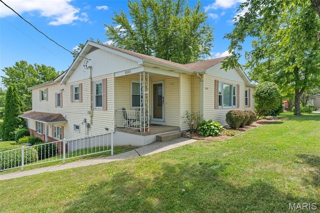 4840 S Point Rd, Washington, MO 63090 - view of front facade featuring covered porch