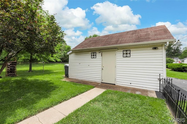 10122 Niblic Dr, Saint Louis, MO 63114 - view of outbuilding