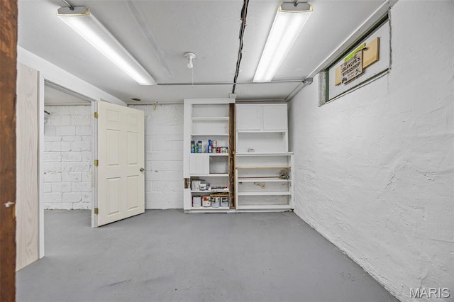10122 Niblic Dr, Saint Louis, MO 63114 - view of basement