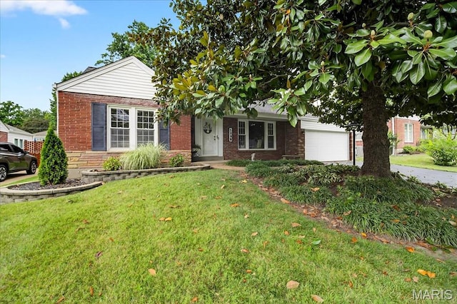 1239 Carol Ann Pl, Glendale, MO 63122 - photo 1