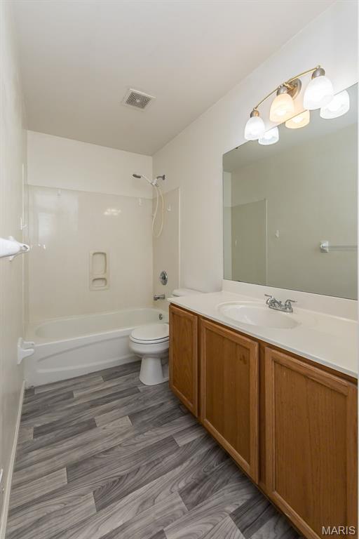 1462 Briarchase Dr, Lake St Louis, MO 63367 - photo 20