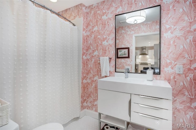 354 Frieda Ave, Kirkwood, MO 63122 - full bathroom featuring wallpapered walls, vanity, and a shower with shower curtain