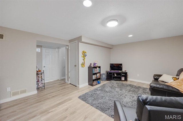 164 Burtonwood Dr, Ballwin, MO 63011 - living room with wood finished floors and recessed lighting