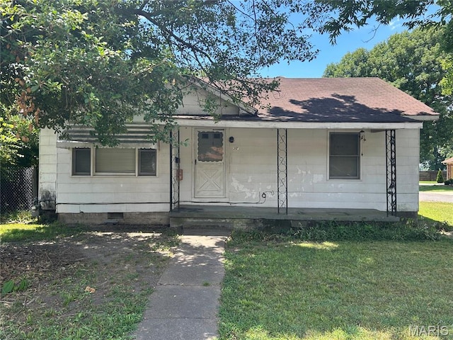 317 Main St, Steele, MO 63877 - photo 1