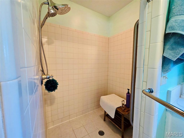 202 Maple, Licking, MO 65542 - full bath with tile walls, a tile shower, and tile patterned floors