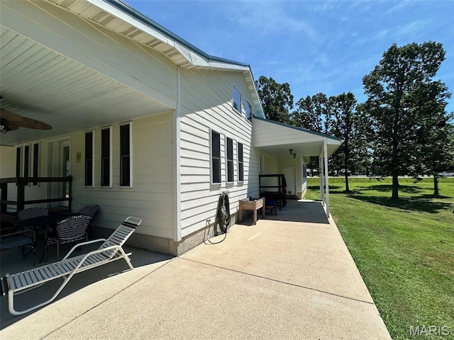 202 Maple, Licking, MO 65542 - view of patio with ceiling fan