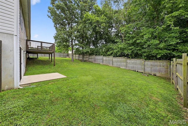 40 Valley Farms Dr, Winfield, MO 63389 - fenced backyard with a deck