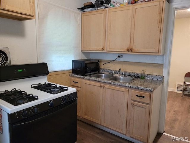 2021 Coleridge Dr, Saint Louis, MO 63136 - photo 6