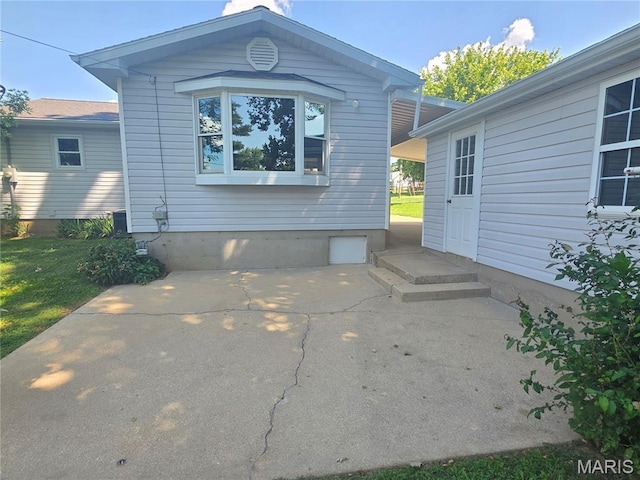 132 Linn Dr, Saint Genevieve, MO 63670 - view of property exterior with a patio area