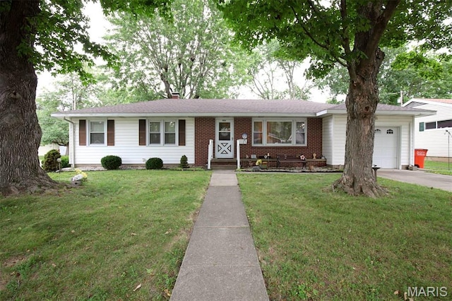 929 W Jay St, Vandalia, IL 62471 - photo 1