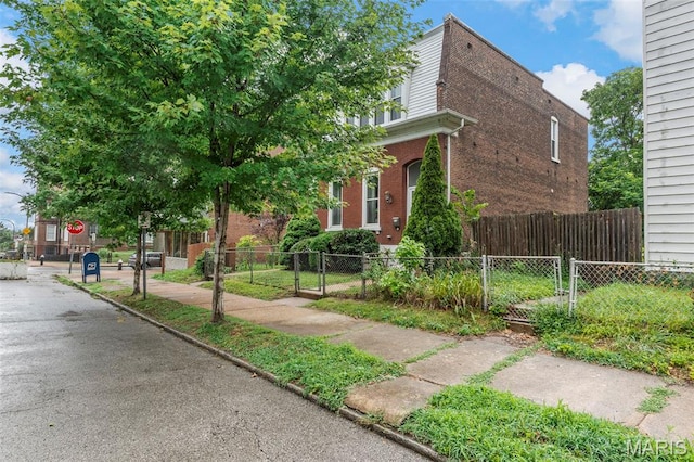 6825 Virginia Ave, Saint Louis, MO 63111 - photo 3