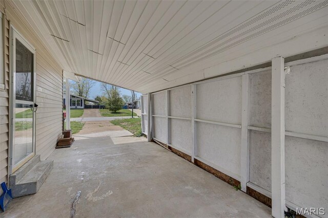 229 Orchard Ave, Ballwin, MO 63021 - view of patio