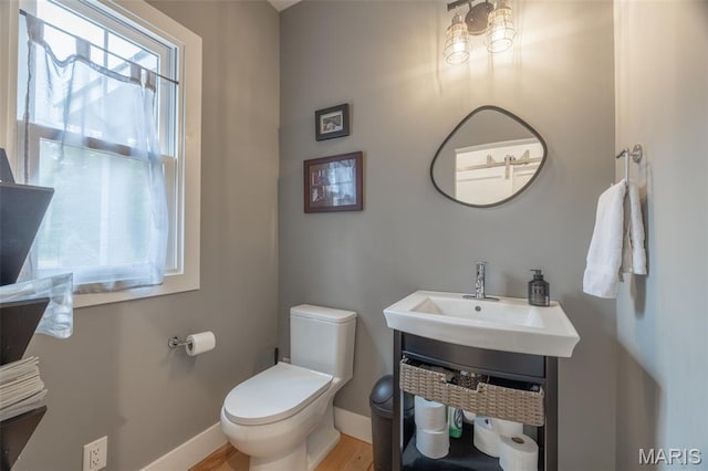 2740 Tyrol View Ct, Innsbrook, MO 63390 - bathroom with toilet and wood finished floors