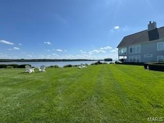 807B Wind Rivers Dr, Grafton, IL 62037 - view of green lawn featuring a water view