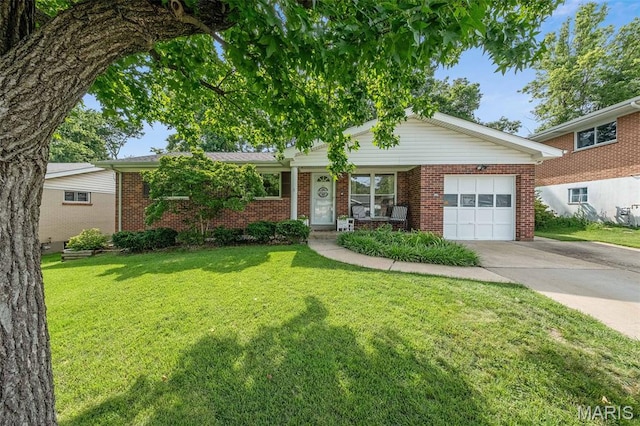 3500 Glen Arbor Dr, Saint Louis, MO 63125 - photo 1
