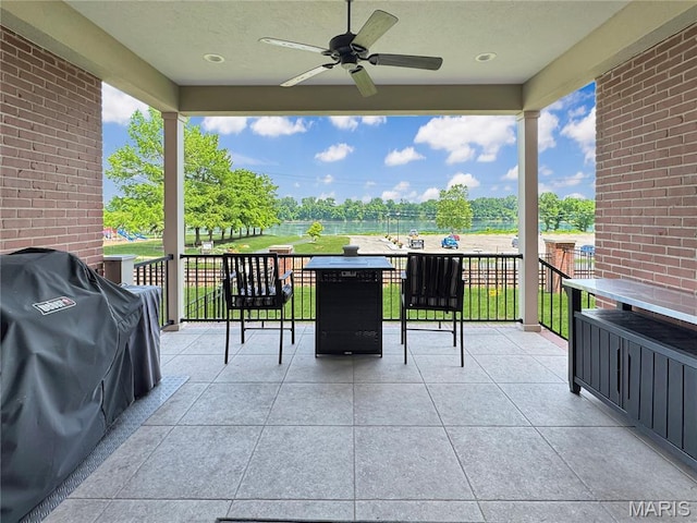 4 Market St, Washington, MO 63090 - view of patio featuring a ceiling fan and a grill