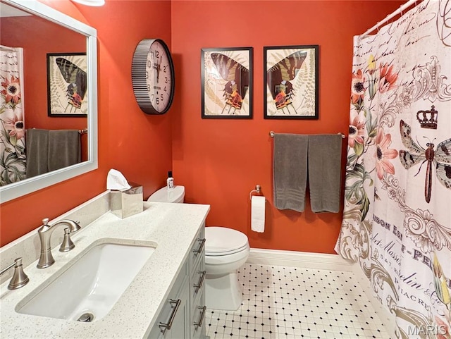 4 Market St, Washington, MO 63090 - bathroom featuring vanity and a shower with curtain
