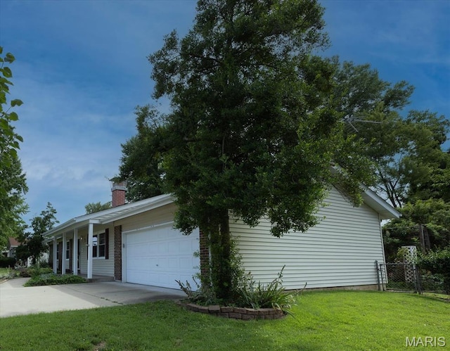 824 Ruth Dr, Saint Charles, MO 63301 - photo 4