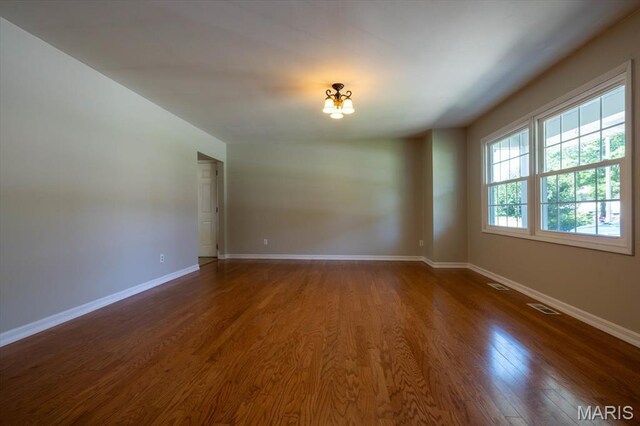 824 Ruth Dr, Saint Charles, MO 63301 - photo 7