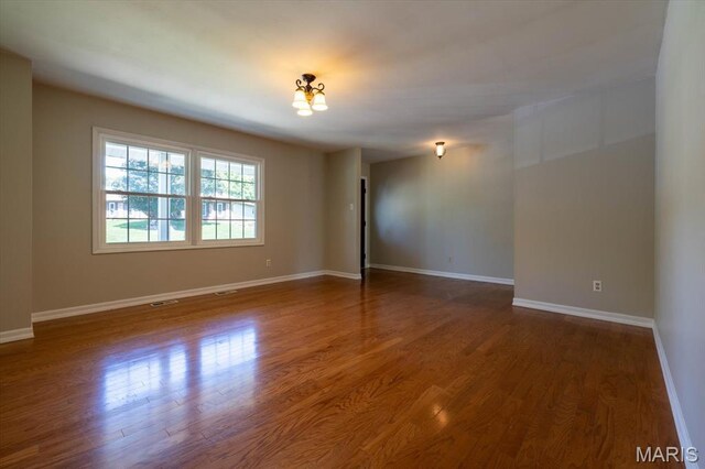 824 Ruth Dr, Saint Charles, MO 63301 - photo 11